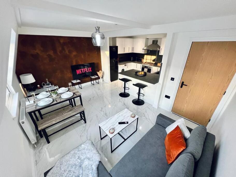 2 Bed Harbourside Penthouse With Hot Tub & Stunning Roof Terrace Apartment Weymouth Exterior foto